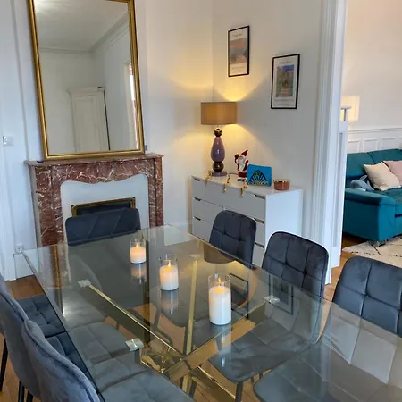 Beautiful Double Family Babyfoot 2 Parking Apartment *