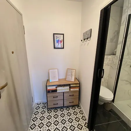 Beautiful Double Family Babyfoot 2 Parking Apartment