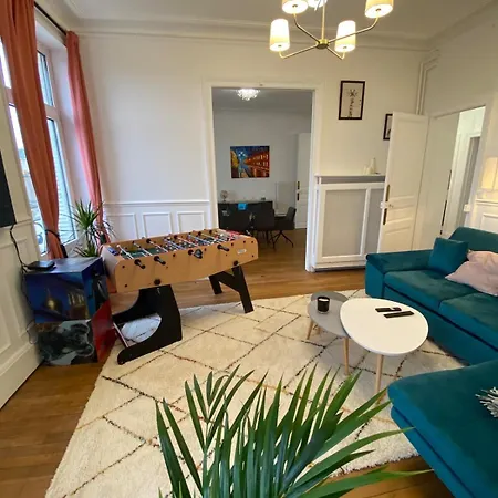 Beautiful Double Family Babyfoot 2 Parking Apartment *